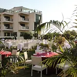 Sea Palace 5*