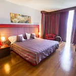 Hotel Sea Palace 5*