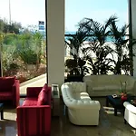 Sea Palace 5*