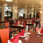 Sea Palace Hotel 5*
