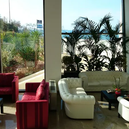 Sea Palace 5*