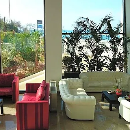 Sea Palace Hotel
