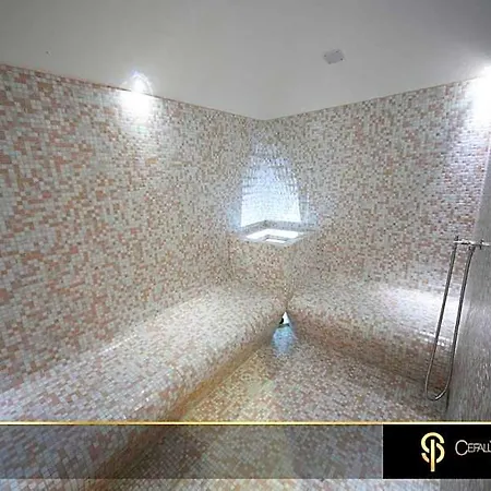 Sea Palace Hotel 5*