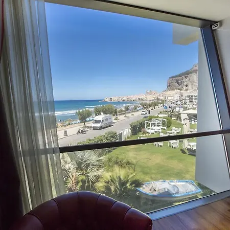 Sea Palace Hotel 5*