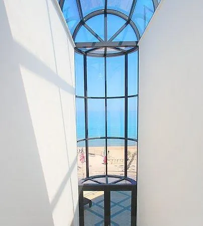 Sea Palace 5*