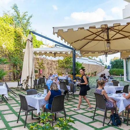 Szálloda Sea Palace