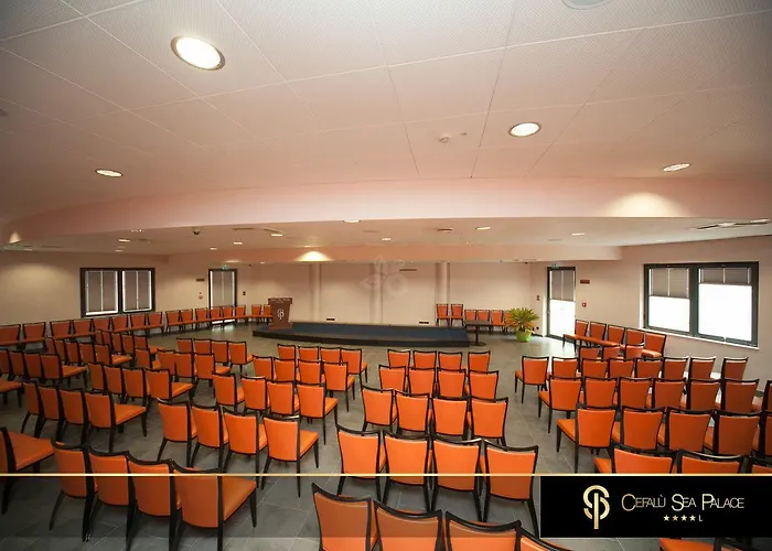 Sea Palace Szálloda 5*